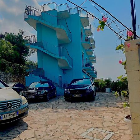 Bluflest Bed & Breakfast Dhermi Ngoại thất bức ảnh