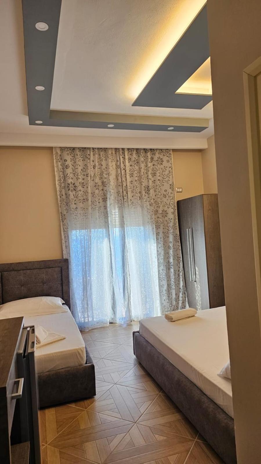 Bluflest Bed & Breakfast Dhermi Ngoại thất bức ảnh